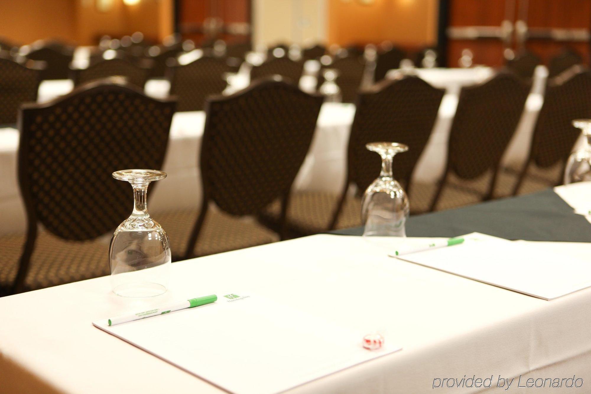 Holiday Inn Grand Rapids-Airport By Ihg Extérieur photo